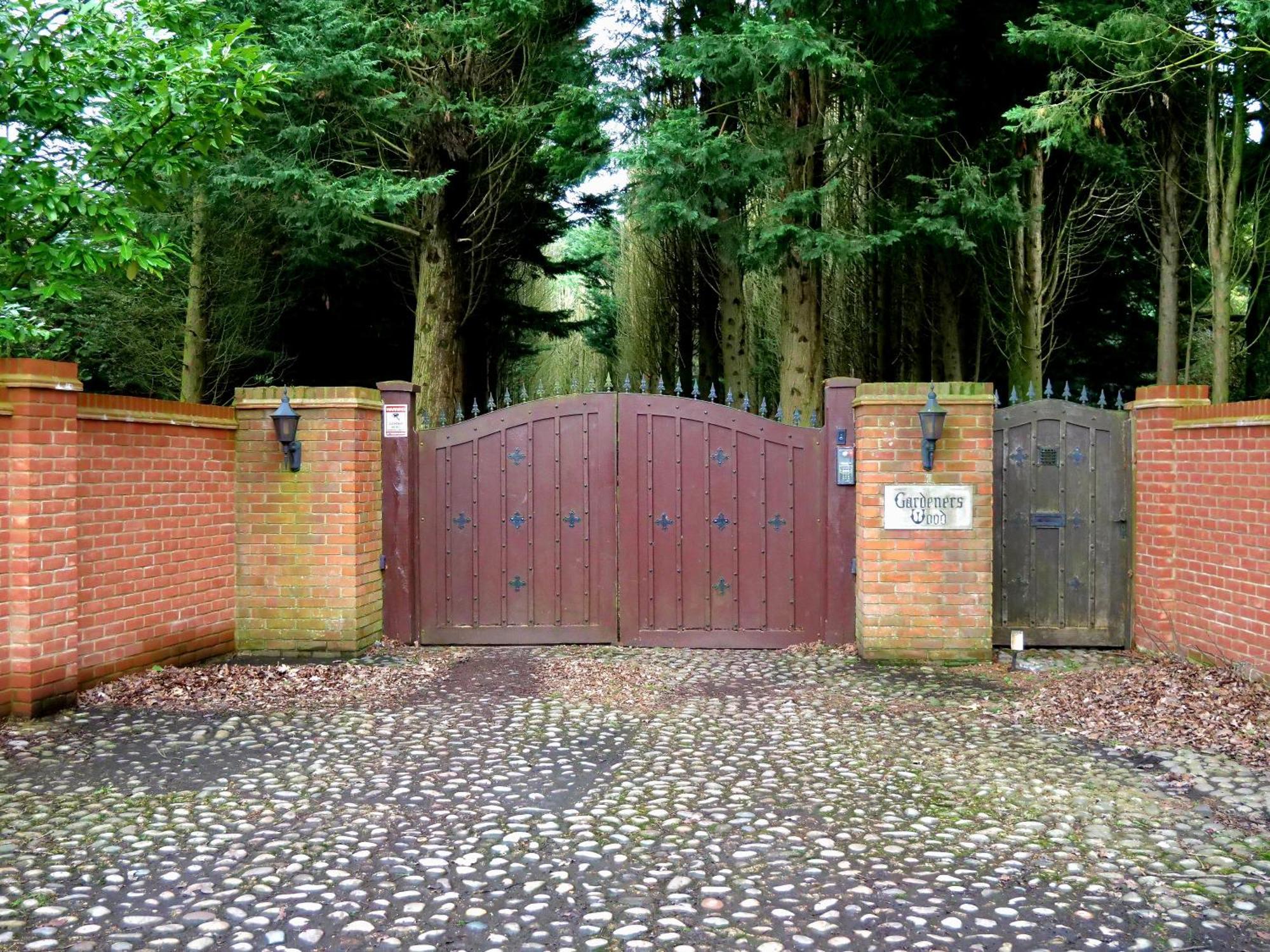 Beautiful Cottage In Brentwood Kelvedon Hatch Exterior foto
